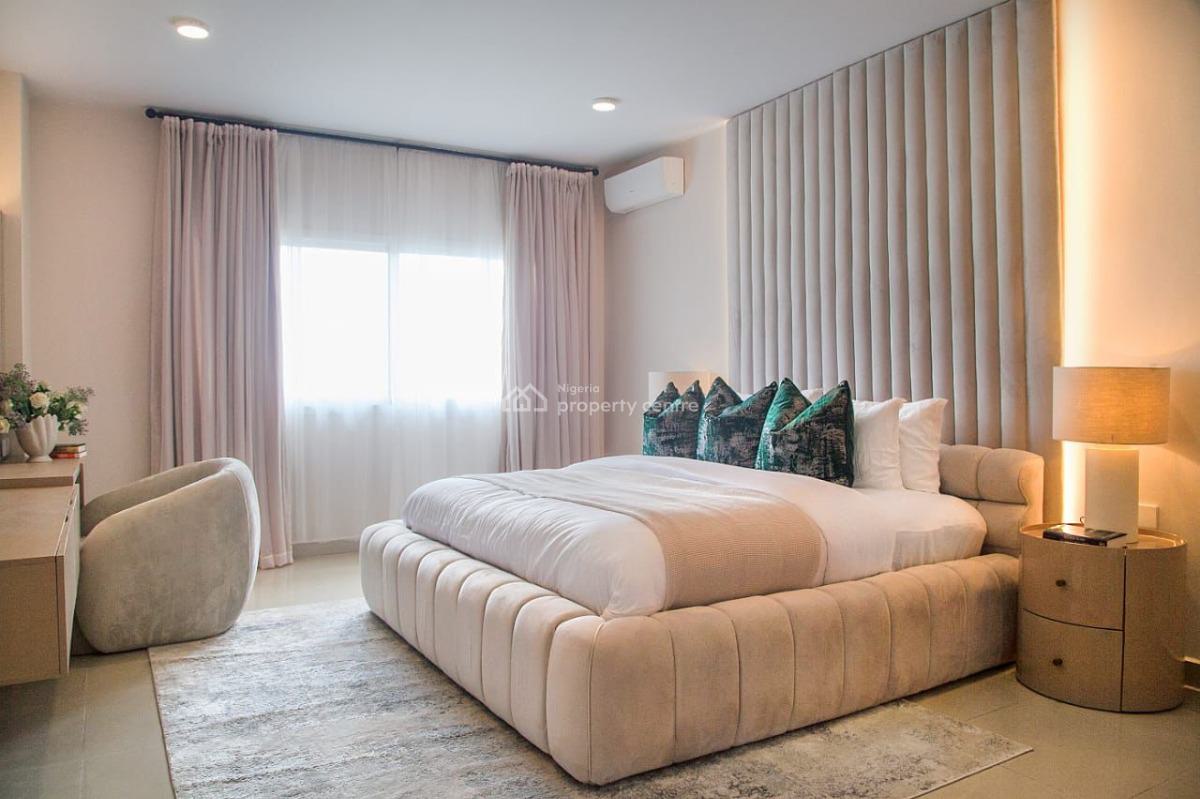 3 Bed Penthouse with a Breathtaking View + Pool + Gym, Gerald Road, Ikoyi, Lagos, Flat / Apartment Short Let