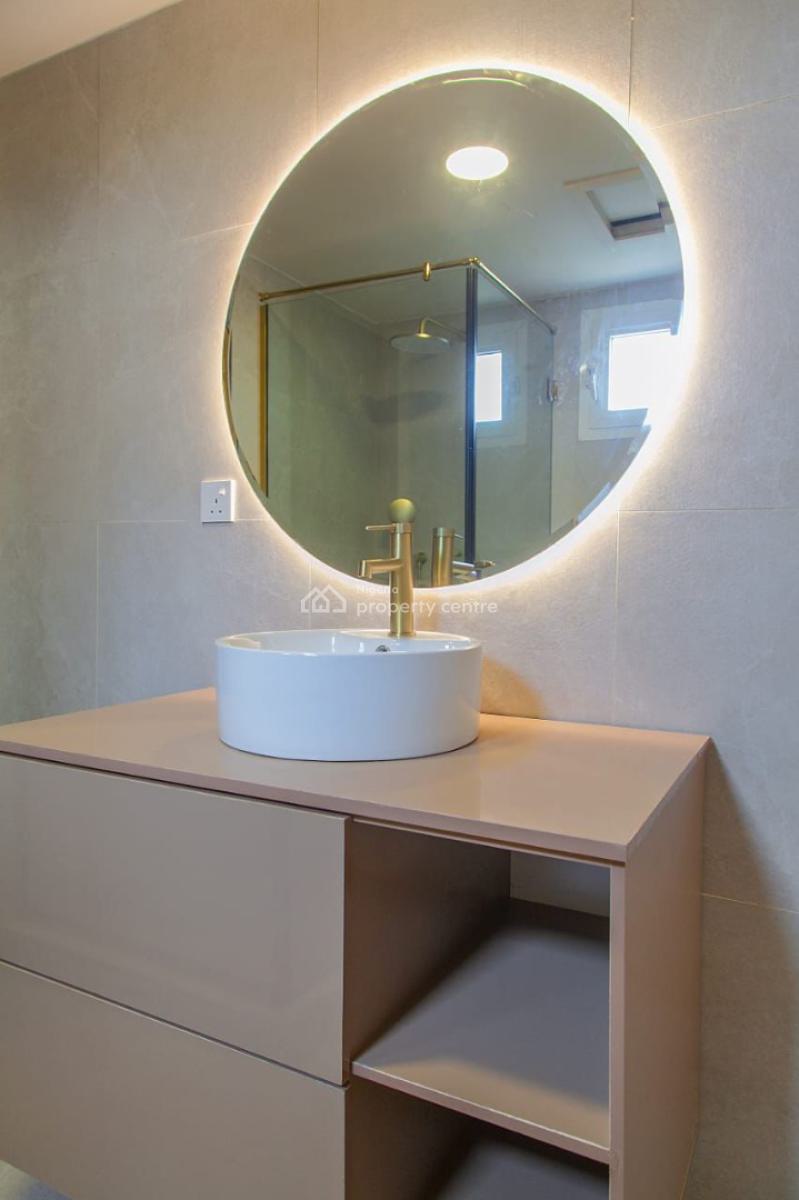 3 Bed Penthouse with a Breathtaking View + Pool + Gym, Gerald Road, Ikoyi, Lagos, Flat / Apartment Short Let