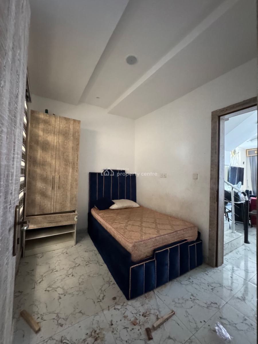 Share Apartment Accepted Unfurnished 4 Bedroom Duplex Semi Detached, Orchid Road Lekki, Lekki, Lagos, Semi-detached Duplex for Rent