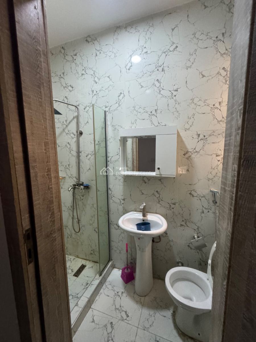 Share Apartment Accepted Unfurnished 4 Bedroom Duplex Semi Detached, Orchid Road Lekki, Lekki, Lagos, Semi-detached Duplex for Rent