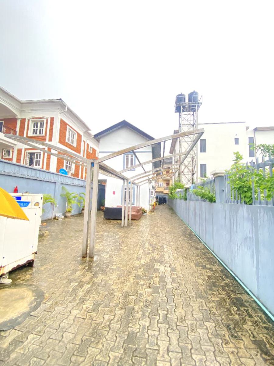 Lovely 2bedroom Apartment in a Secure Estate, Lekki Phase 1, Lekki, Lagos, Flat / Apartment for Rent