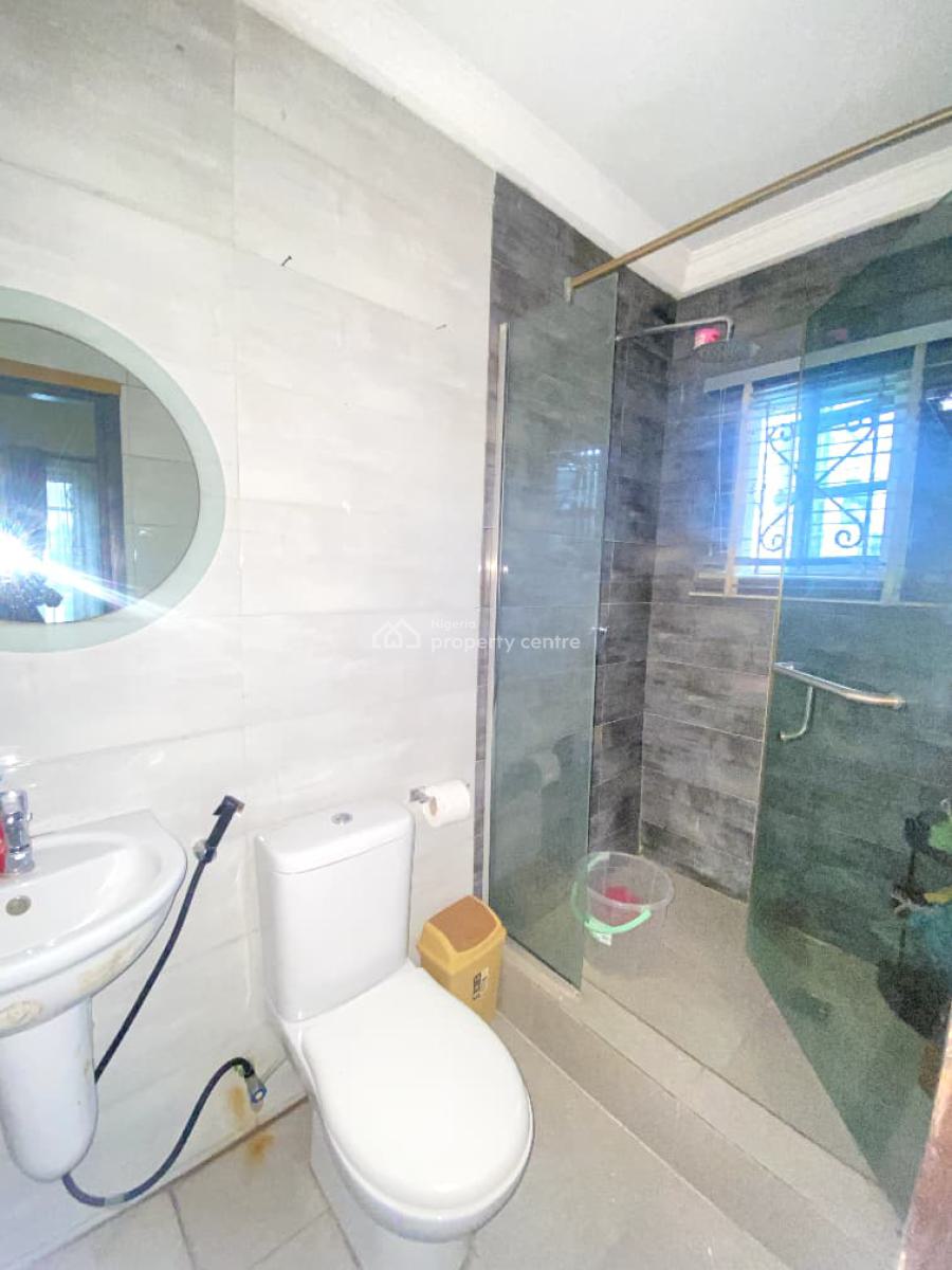 Lovely 2bedroom Apartment in a Secure Estate, Lekki Phase 1, Lekki, Lagos, Flat / Apartment for Rent