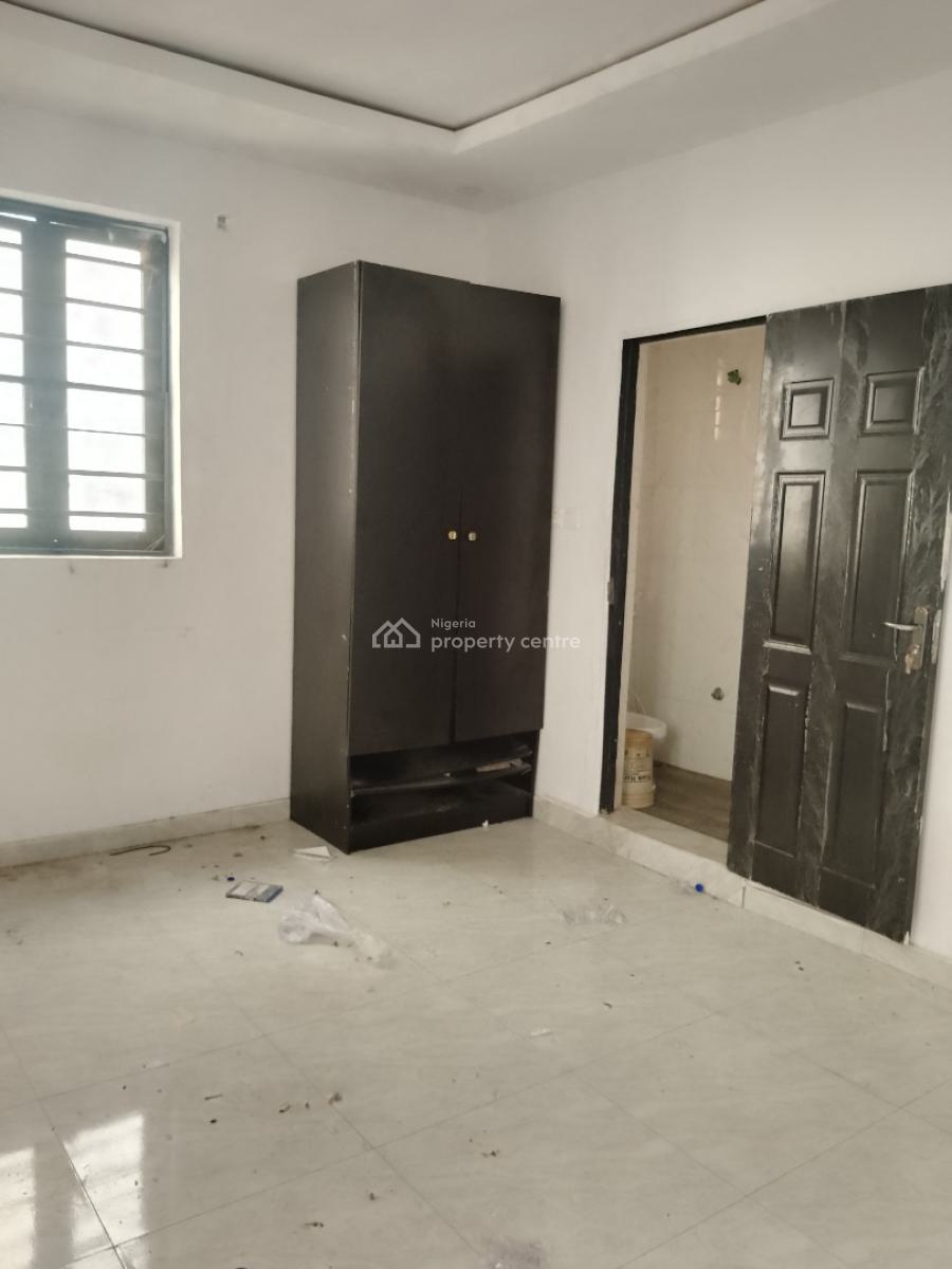 2 Bedroom Upstairs Freshly Vacated for Fastest Finger Video Available, Sunshine Estate, Sangotedo, Ajah, Lagos, Flat / Apartment for Rent