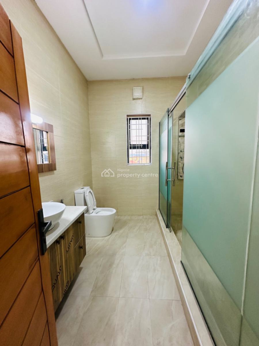 Spaciously Built 5 Bedroom Fully Detached Duplex with a Room Bq & Pool, Omole Phase 1, Ikeja, Lagos, Detached Duplex for Sale
