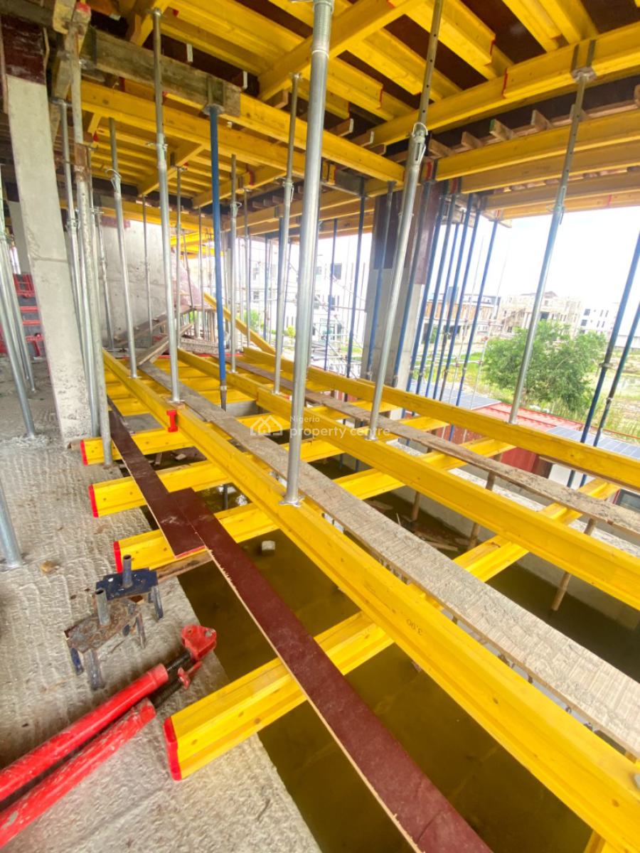 Lovely  3bedroom Apartments with Bq in a Secure Estate, Lekki Phase 1, Lekki, Lagos, Flat / Apartment for Sale