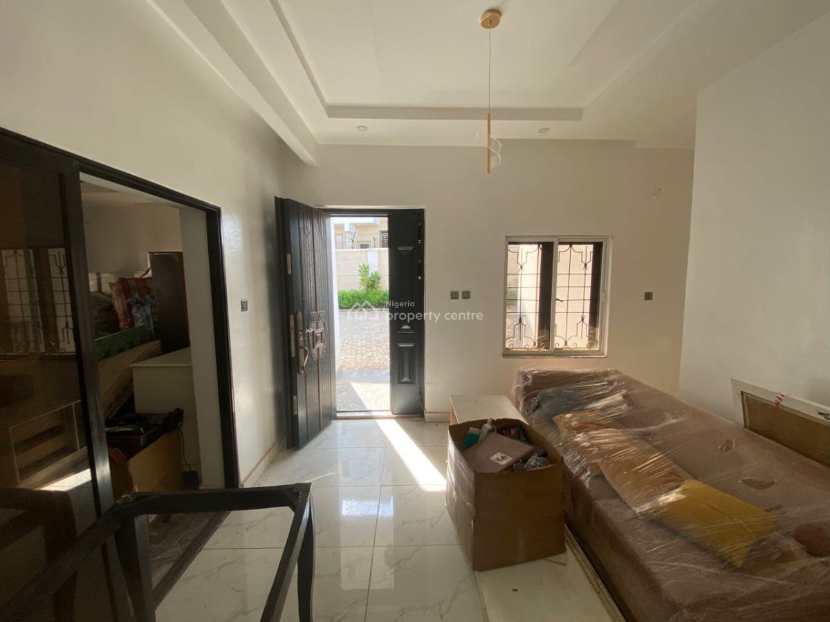 4 Bedroom Terrace (with a Bq  and Maid Room Attached), Diplomatic Zone, Katampe Extension, Katampe, Abuja, Terraced Duplex for Rent