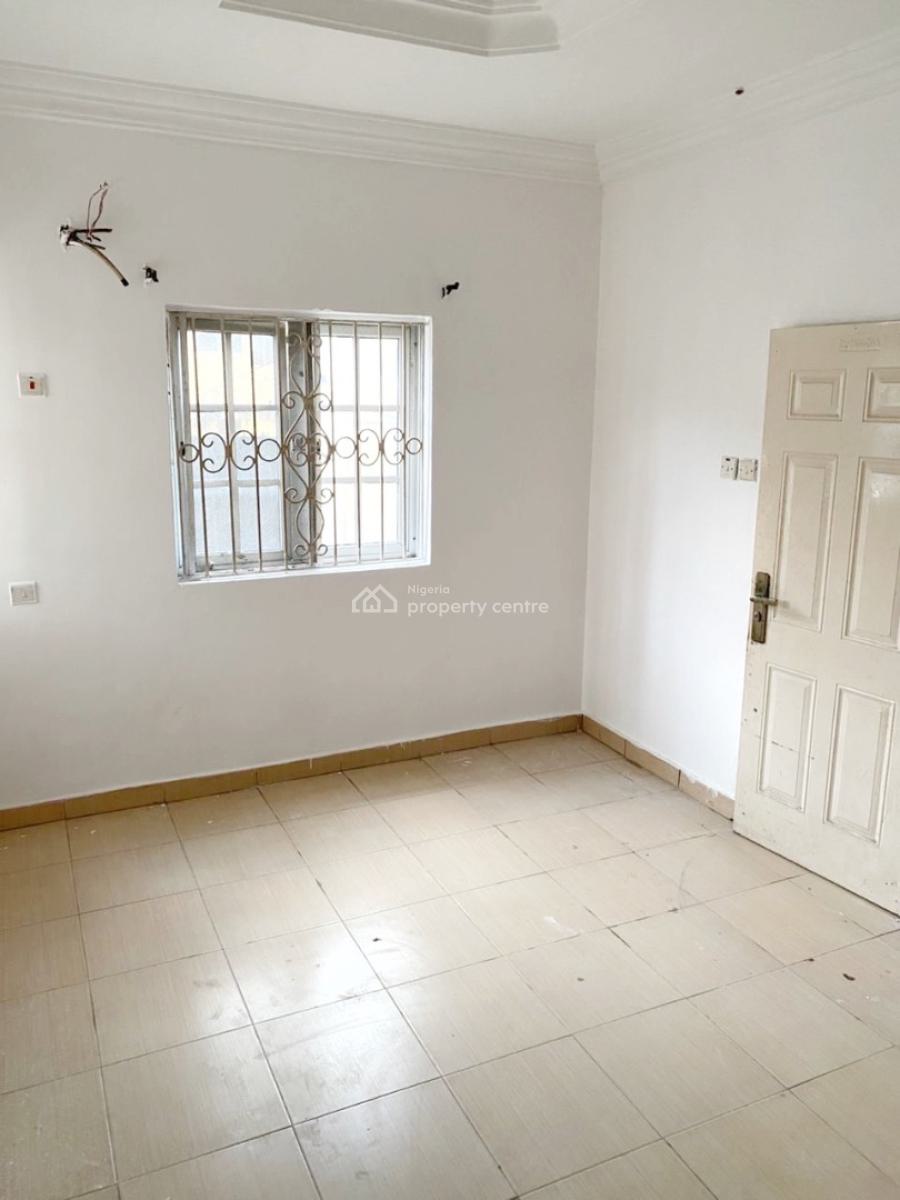 Luxury 3 Bedroom Apartment, Olowora, Omole Phase 2, Ikeja, Lagos, Flat / Apartment for Rent