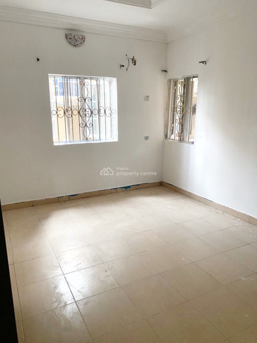 Luxury 3 Bedroom Apartment, Olowora, Omole Phase 2, Ikeja, Lagos, Flat / Apartment for Rent