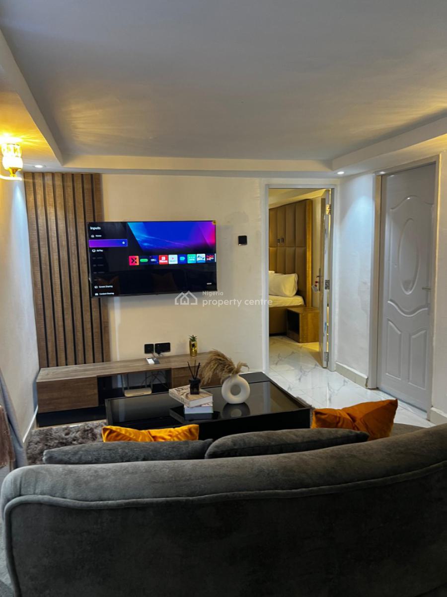 Asokoro Luxury  Apartments 2, Asokoro District, Abuja, Mini Flat (room and Parlour) Short Let