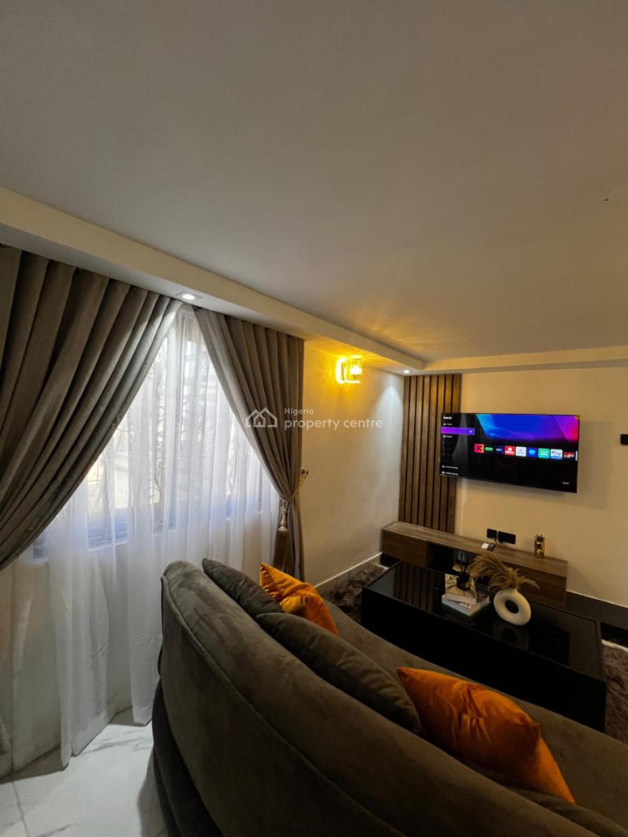 Asokoro Luxury  Apartments 2, Asokoro District, Abuja, Mini Flat (room and Parlour) Short Let