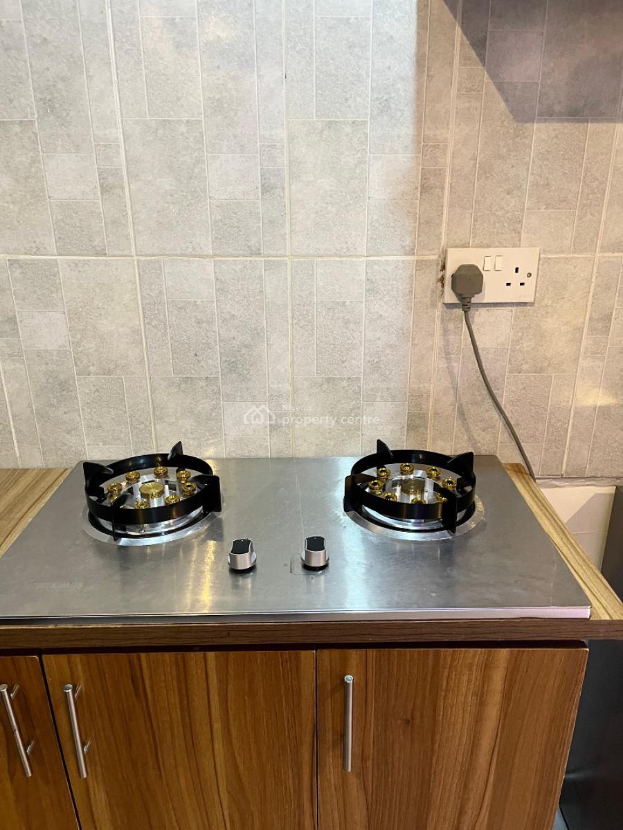 Fully Serviced and Furnished Studio Apartment, Jibowu, Yaba, Lagos, Self Contain (single Rooms) for Rent