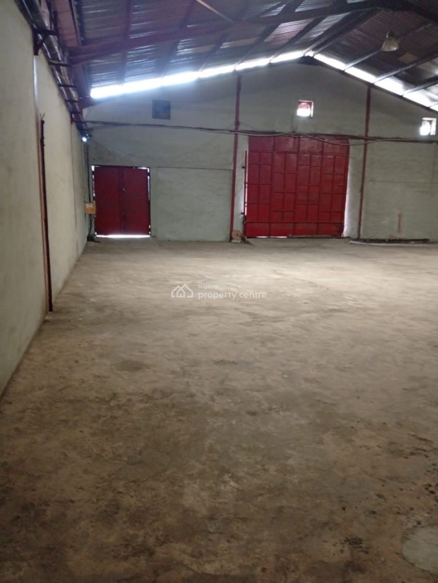 3600sqm Warehouse on Oshodi Apapa Way, Oshodi Apapa Express Way, Oshodi, Lagos, Warehouse for Rent