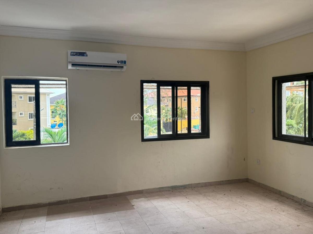Serviced 3bed, Lekki Phase 1, Lekki Phase 1, Lekki, Lagos, Flat / Apartment for Rent