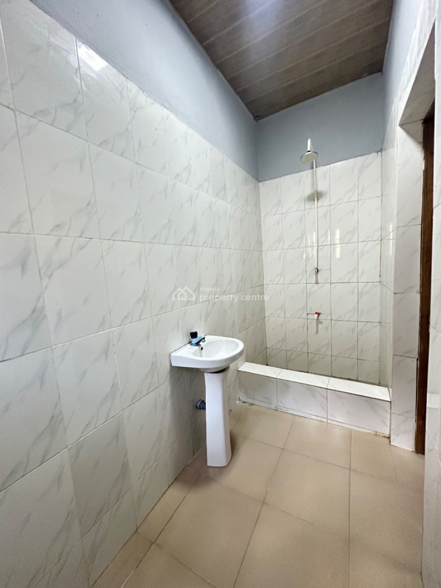 Cozy 2 Bedroom Flat, Ajah, Lagos, Flat / Apartment for Rent