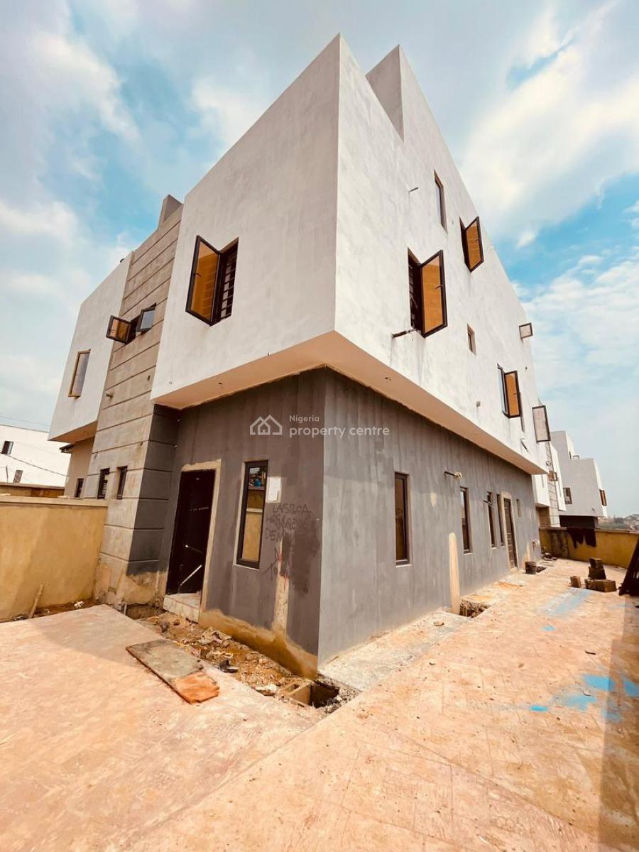Beautifully Crafted 4 Bedroom Semi Detached Duplex Plus Bq, Gra Phase 1, Magodo, Lagos, Semi-detached Duplex for Sale