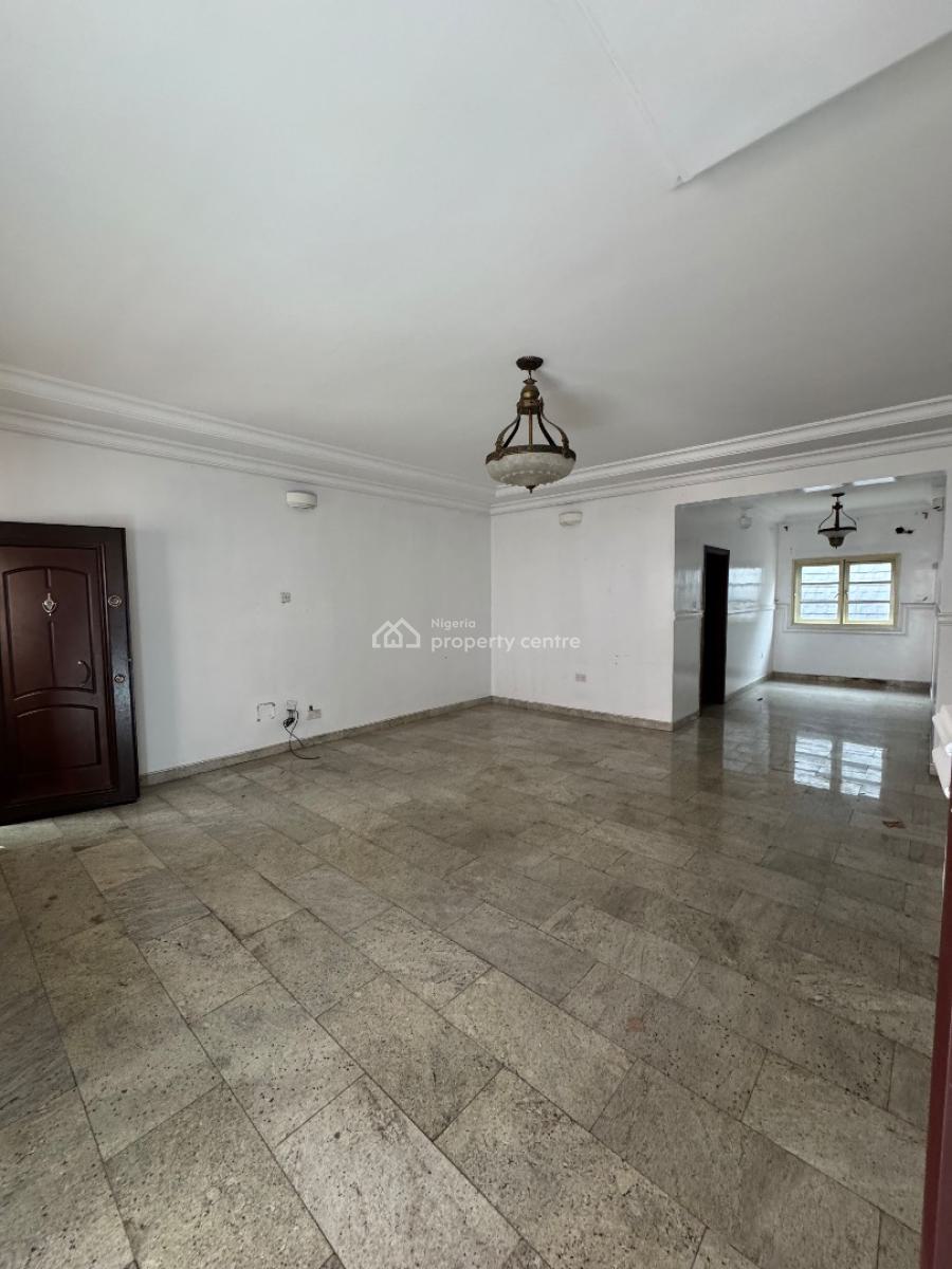 Spacious 3 Bedrooms Apartment + Bq, Osapa, Lekki, Lagos, Flat / Apartment for Rent