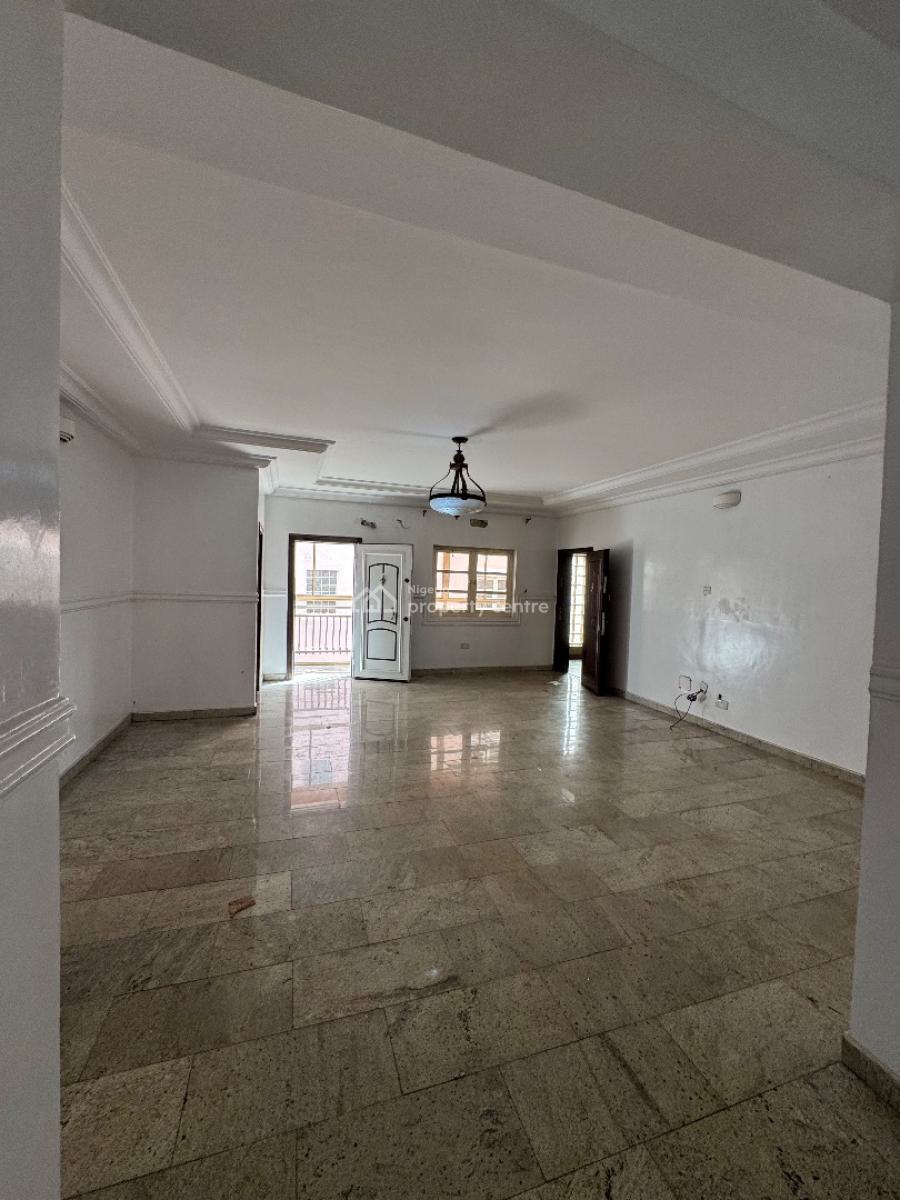 Spacious 3 Bedrooms Apartment + Bq, Osapa, Lekki, Lagos, Flat / Apartment for Rent