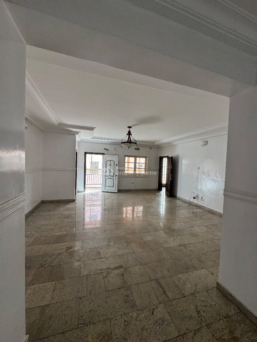 Spacious 3 Bedrooms Apartment + Bq, Osapa, Lekki, Lagos, Flat / Apartment for Rent