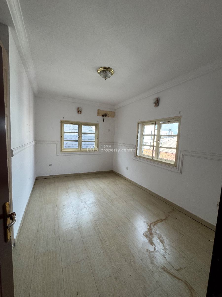 Spacious 3 Bedrooms Apartment + Bq, Osapa, Lekki, Lagos, Flat / Apartment for Rent