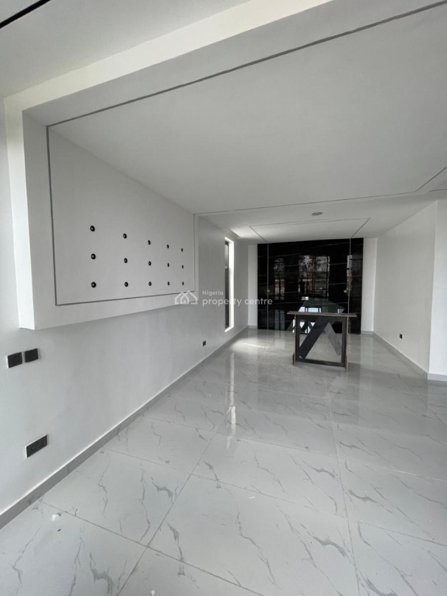 5bedroom Semi Detached Duplex with Bq, Lekki Phase 1, Lekki, Lagos, Semi-detached Duplex for Sale