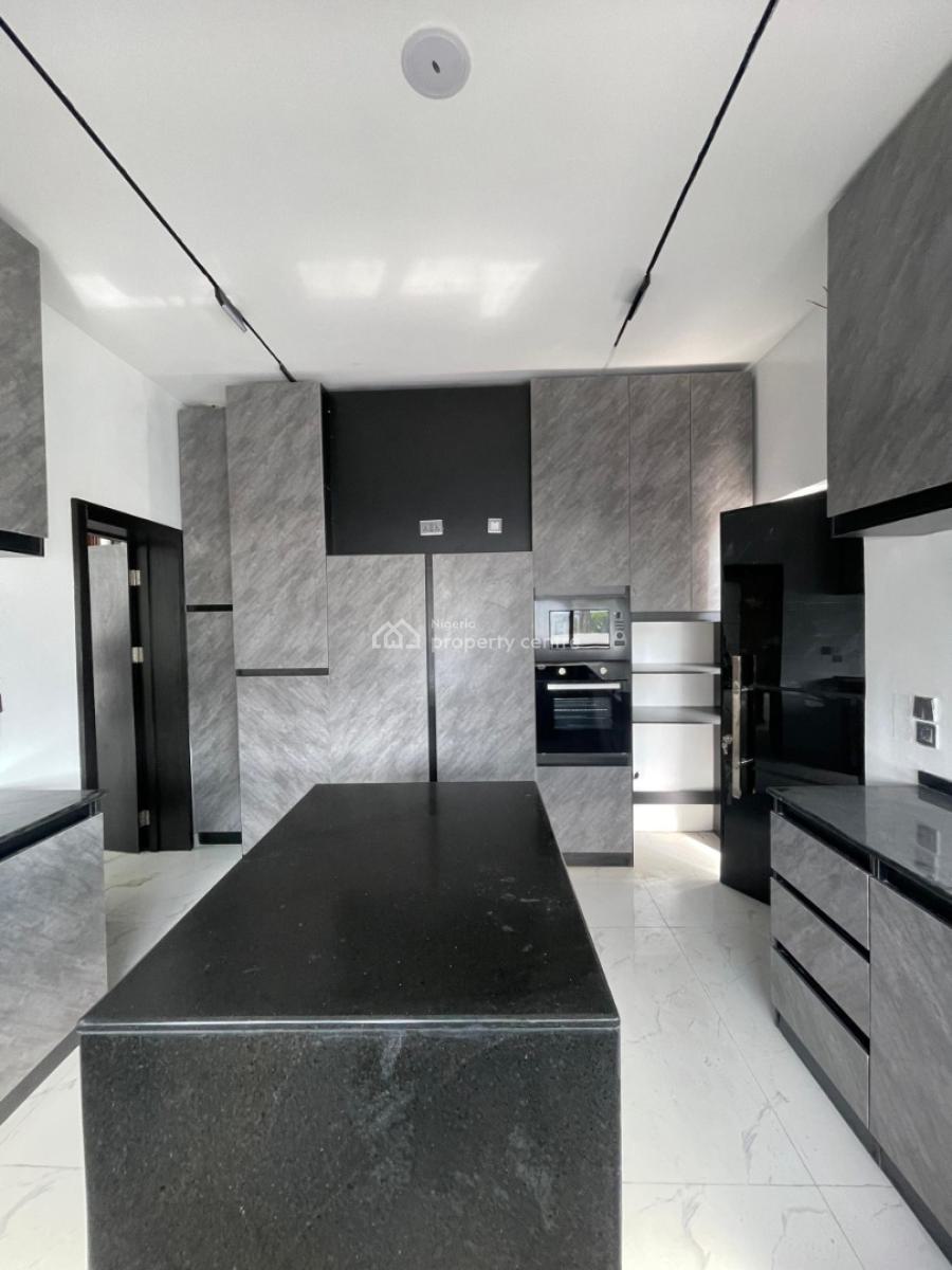 5bedroom Semi Detached Duplex with Bq, Lekki Phase 1, Lekki, Lagos, Semi-detached Duplex for Sale