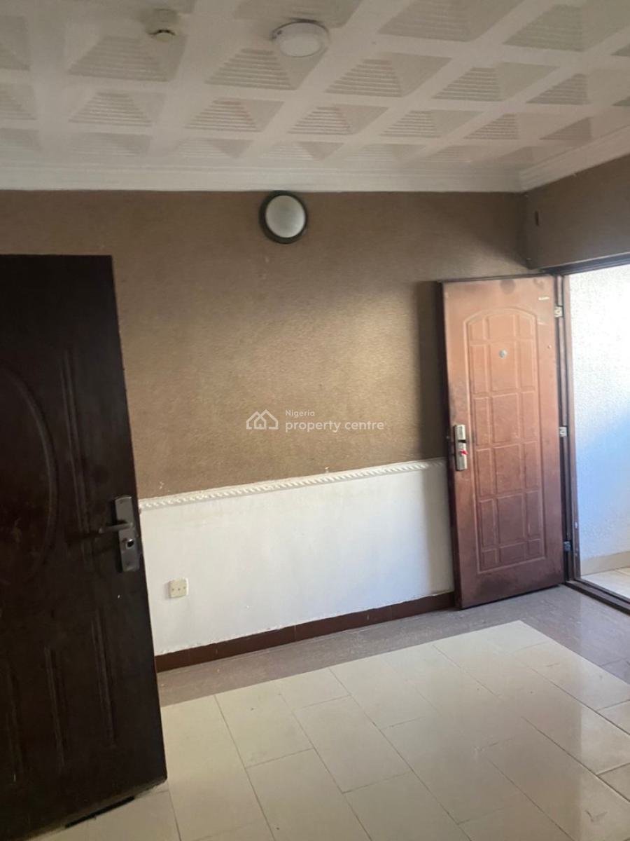 Neatly Used 1bed Room Apartment, Lekki Peninsula, Lekki Phase 1, Lekki, Lagos, Flat / Apartment for Rent