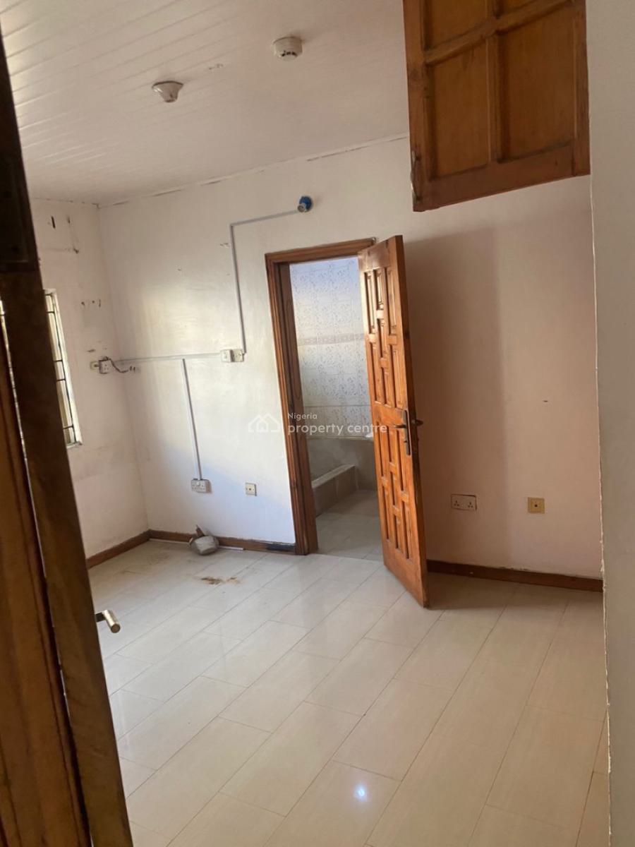 Neatly Used 1bed Room Apartment, Lekki Peninsula, Lekki Phase 1, Lekki, Lagos, Flat / Apartment for Rent