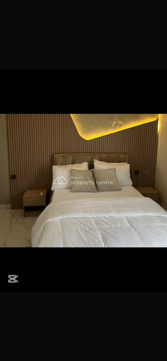 Classy 3 Bedroom Suite with Gym and Pool, Lekki Phase 1, Lekki, Lagos, Flat / Apartment Short Let