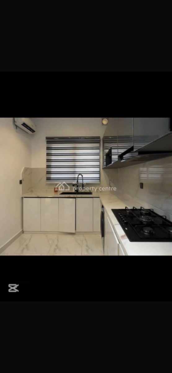 Classy 3 Bedroom Suite with Gym and Pool, Lekki Phase 1, Lekki, Lagos, Flat / Apartment Short Let