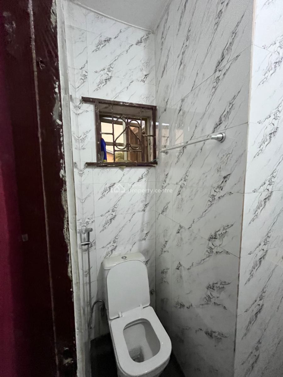 Well Maintained 3 Bedroom Bungalow in Sparklight Estate, Sparklight Estate Magboro , Prayercity Camp Ground, Magboro, Ogun, Detached Bungalow for Sale