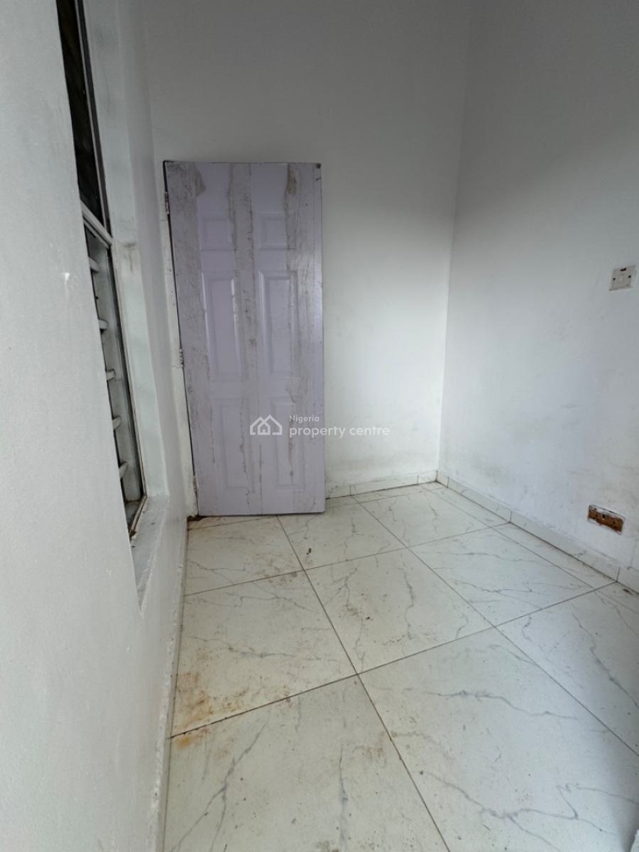 a Room Bq, Angle View Estate, Alternative Route, Chevron, Lekki, Lagos, Self Contain (single Rooms) for Rent