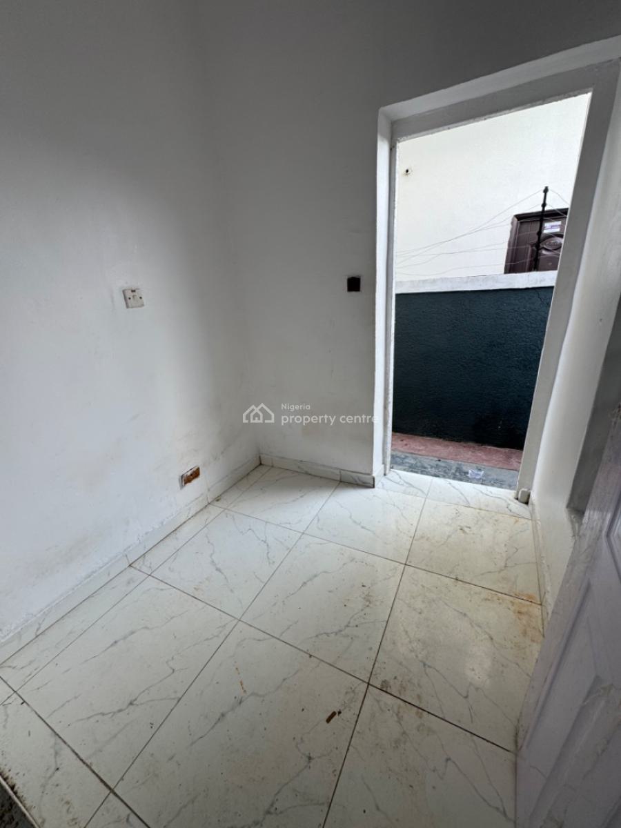 a Room Bq, Angle View Estate, Alternative Route, Chevron, Lekki, Lagos, Self Contain (single Rooms) for Rent