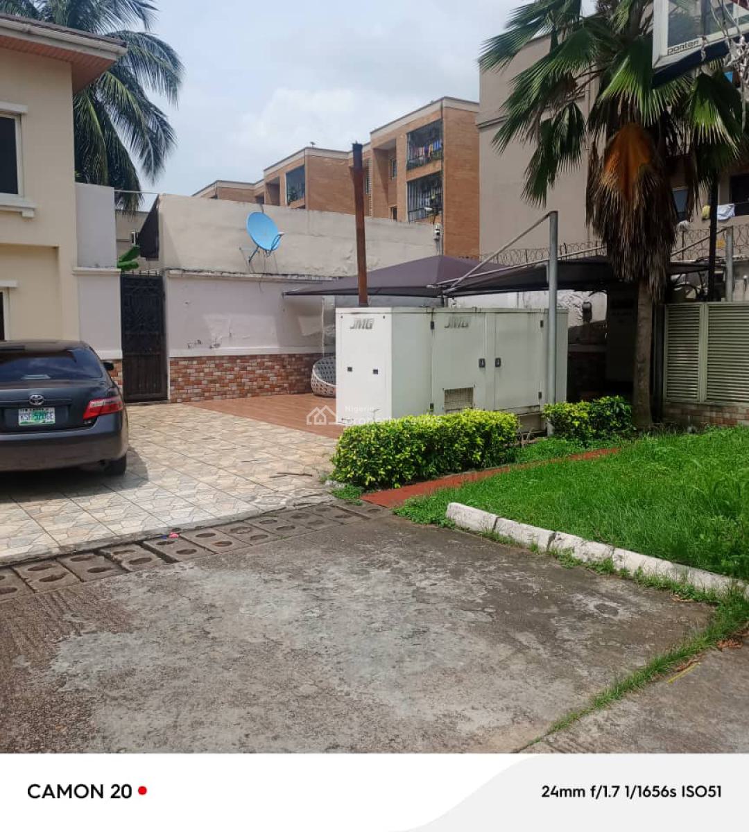 5 Bedrooms Massive Detached Duplex with Bq and Spacious Compound, Ikoyi, Lagos, Detached Duplex for Sale