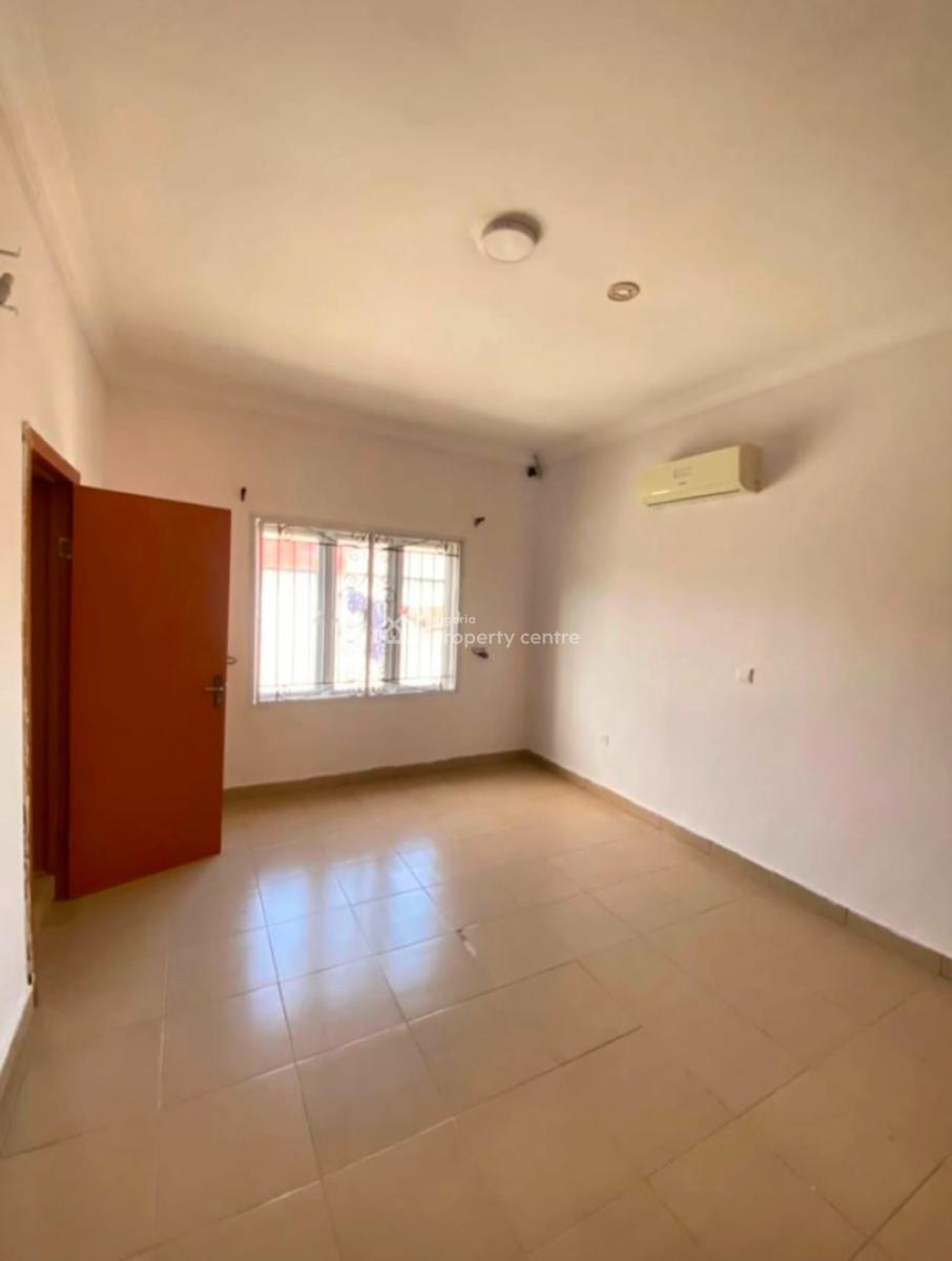 Spacious 4 Bedroom Bungalow, Secure Estate at Orchid, Lekki, Lagos, Semi-detached Bungalow for Sale