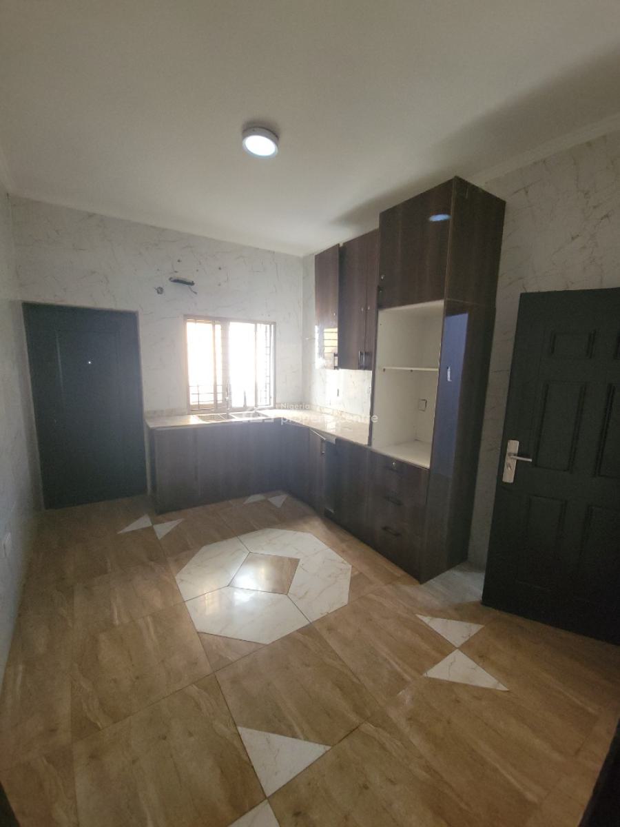 3 Bedroom Duplex, Lekki Phase 1, Lekki, Lagos, Semi-detached Duplex for Rent