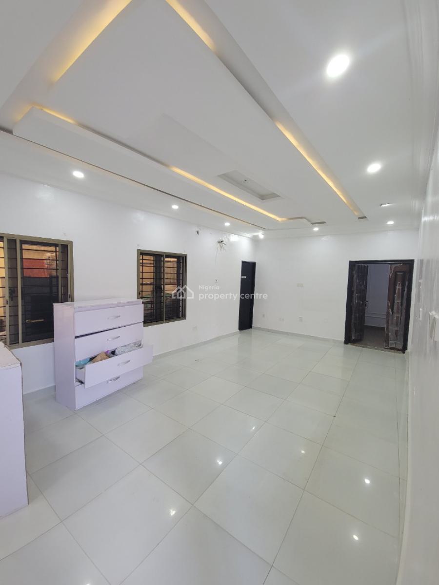3 Bedroom Duplex, Lekki Phase 1, Lekki, Lagos, Semi-detached Duplex for Rent