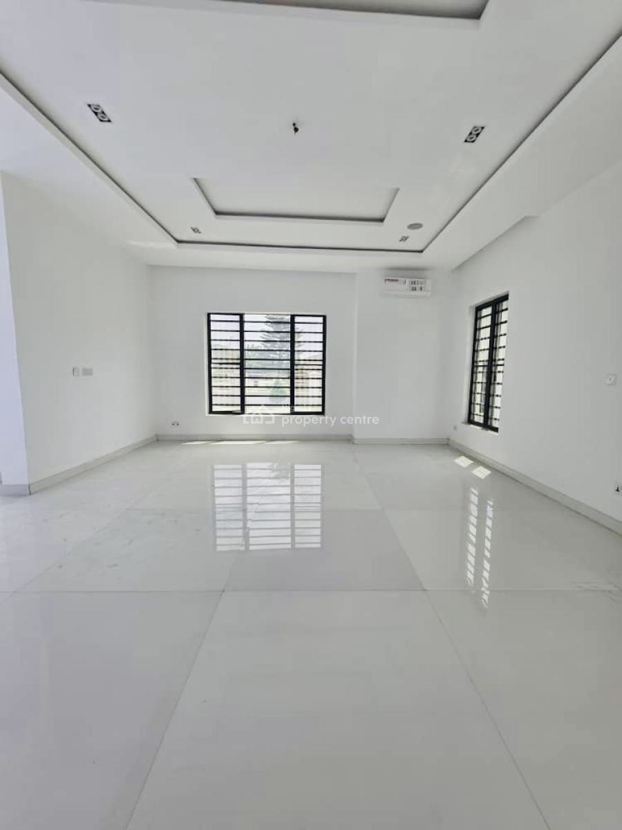 Contemporary Spacious 5 Bedroom Duplex with Cinema and Pool, Royal Garden Estate, Ajah, Lagos, Detached Duplex for Sale