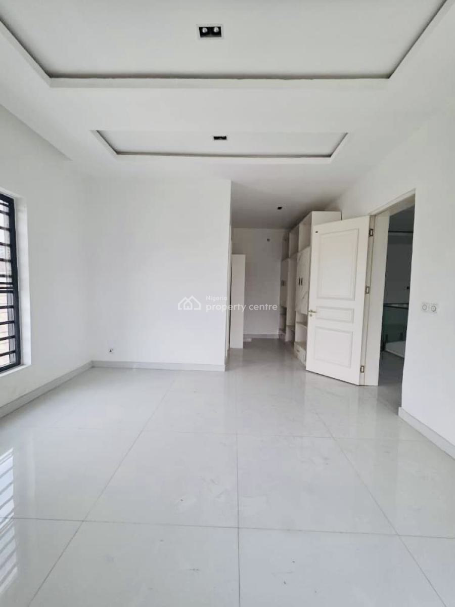 Contemporary Spacious 5 Bedroom Duplex with Cinema and Pool, Royal Garden Estate, Ajah, Lagos, Detached Duplex for Sale
