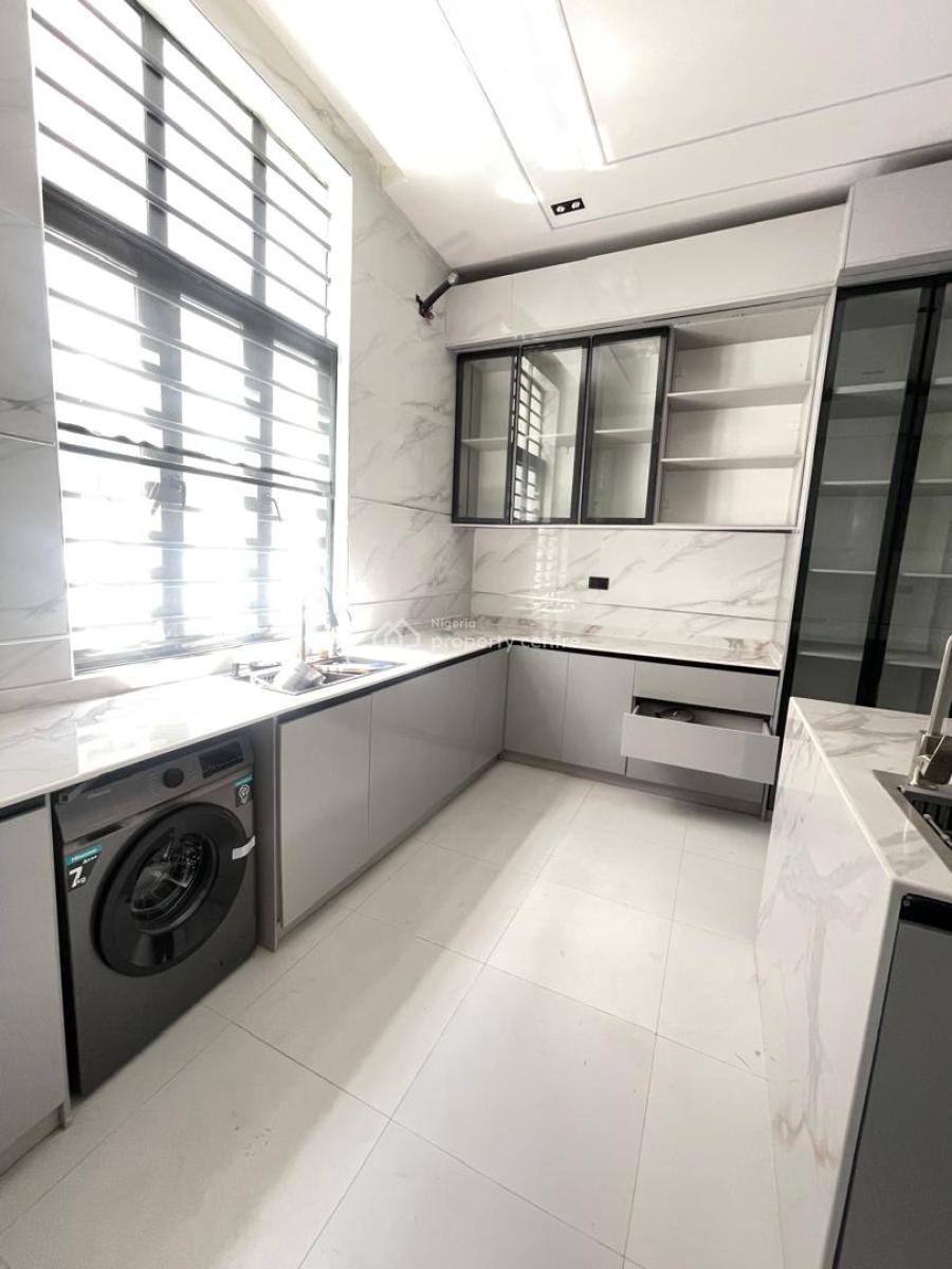 Luxurious 6 Bedroom Fully Detached Duplex, Lekki, Lagos, Detached Duplex for Sale