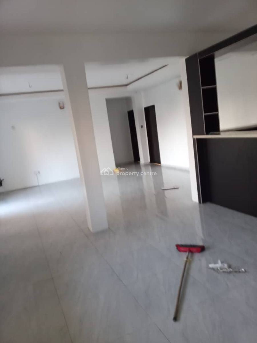 Spacious 3 Bedroom Apartment with Bq, Adeniyi Jones, Ikeja, Lagos, Flat / Apartment for Rent