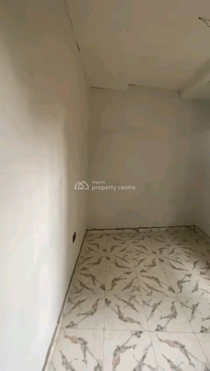 Standard Mini Flat, Iyana Oworo, Oworonshoki, Kosofe, Lagos, Mini Flat (room and Parlour) for Rent