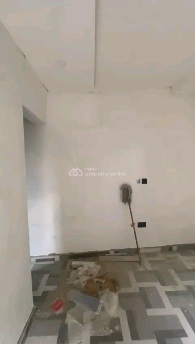 Standard Mini Flat, Iyana Oworo, Oworonshoki, Kosofe, Lagos, Mini Flat (room and Parlour) for Rent