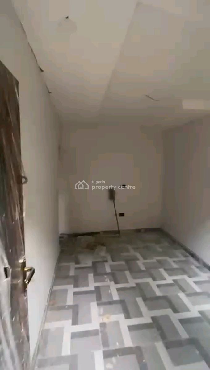 Standard Mini Flat, Iyana Oworo, Oworonshoki, Kosofe, Lagos, Mini Flat (room and Parlour) for Rent