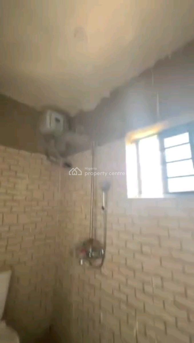 Newly Built 2 Bedroom Flat, Akoka, Yaba, Lagos, Flat / Apartment for Rent