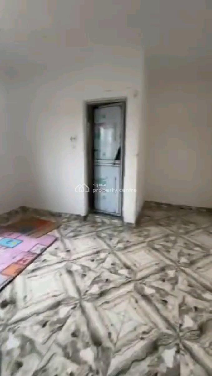 Newly Built 2 Bedroom Flat, Akoka, Yaba, Lagos, Flat / Apartment for Rent