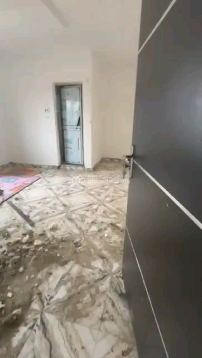 Newly Built 2 Bedroom Flat, Akoka, Yaba, Lagos, Flat / Apartment for Rent