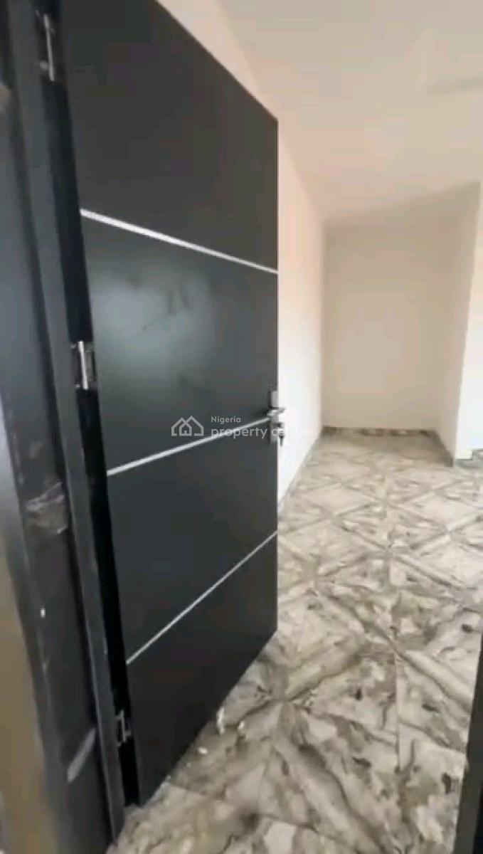 Newly Built 2 Bedroom Flat, Akoka, Yaba, Lagos, Flat / Apartment for Rent