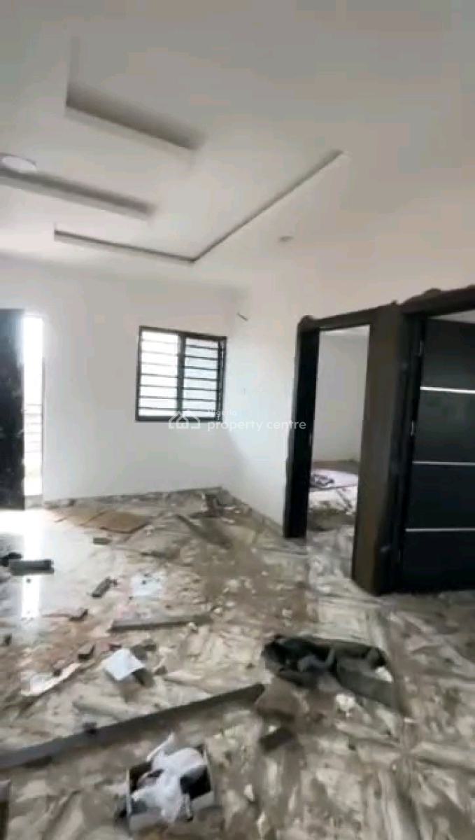 Newly Built 2 Bedroom Flat, Akoka, Yaba, Lagos, Flat / Apartment for Rent