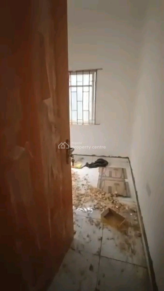 Standard and Spacious Mini Flat, Ladilak Axis, Pedro, Gbagada, Lagos, Mini Flat (room and Parlour) for Rent