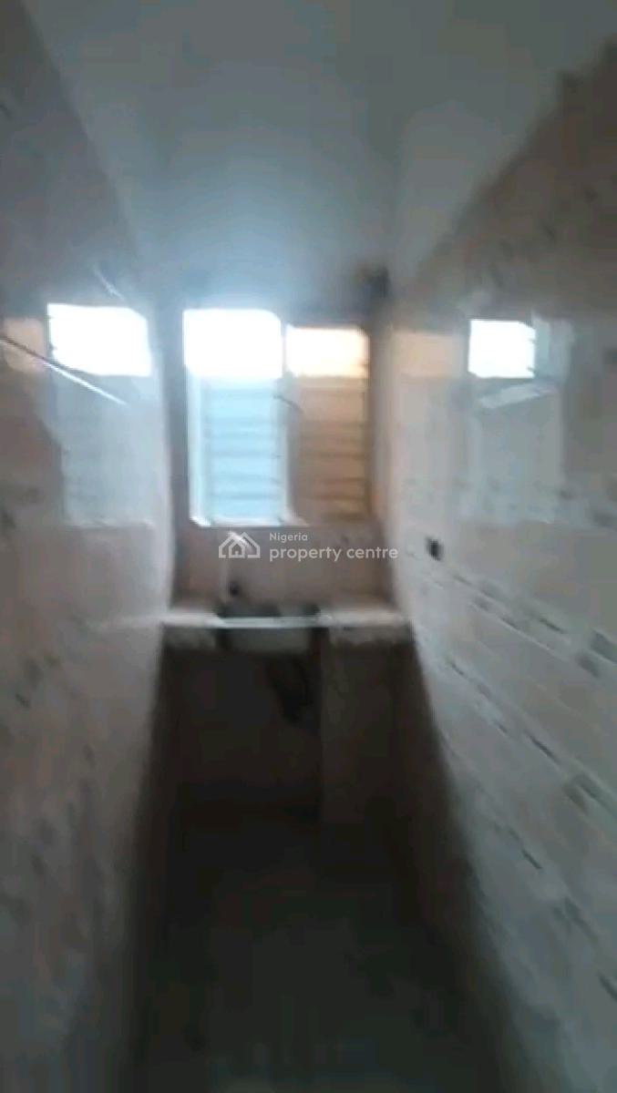 Standard and Spacious Mini Flat, Ladilak Axis, Pedro, Gbagada, Lagos, Mini Flat (room and Parlour) for Rent